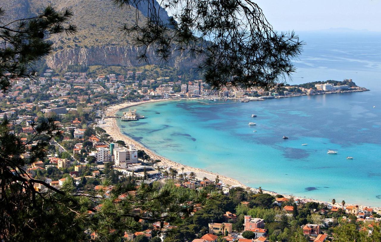 Casa Vacanza Peppino! Palermo Buitenkant foto