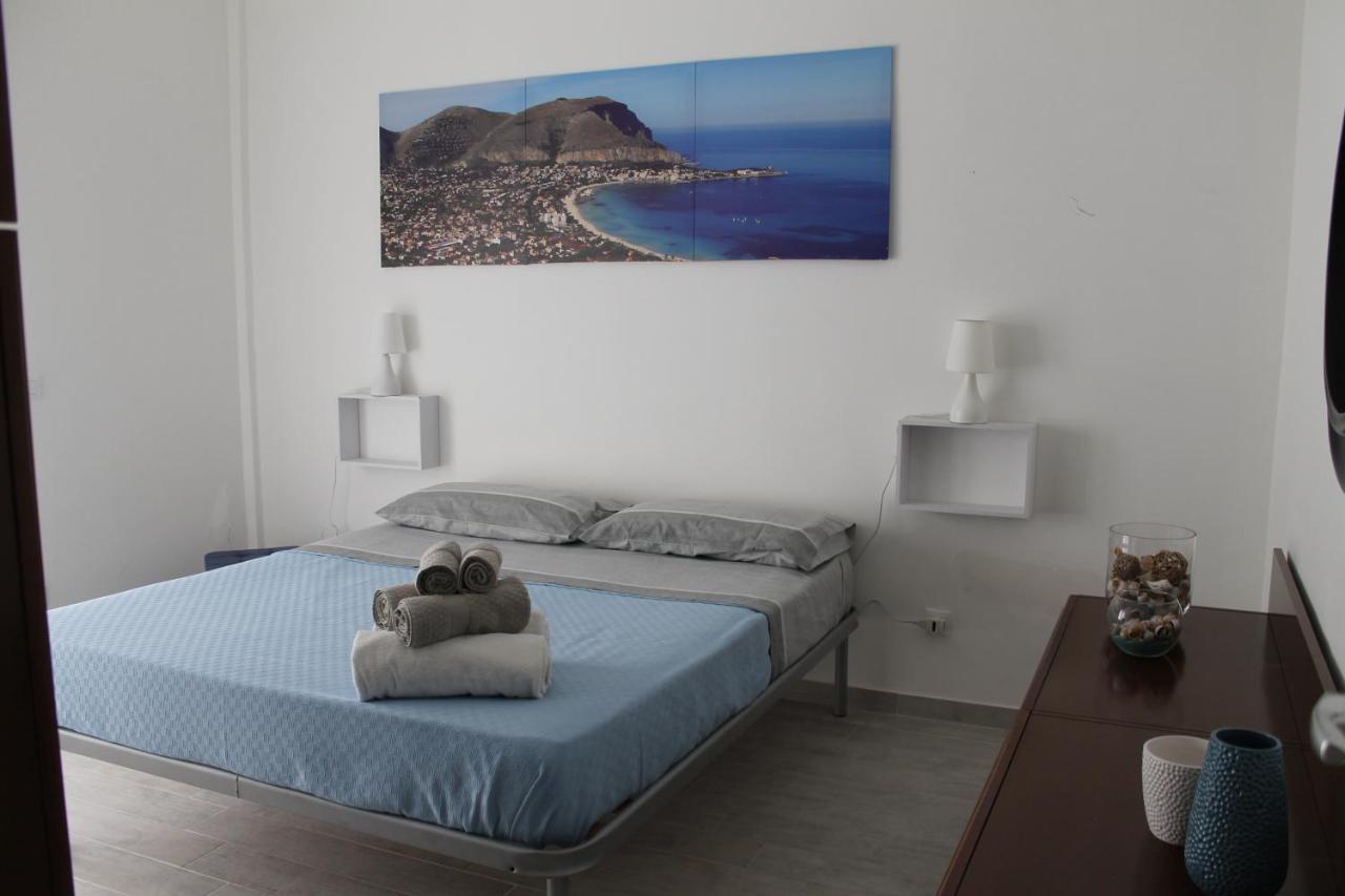 Casa Vacanza Peppino! Palermo Buitenkant foto