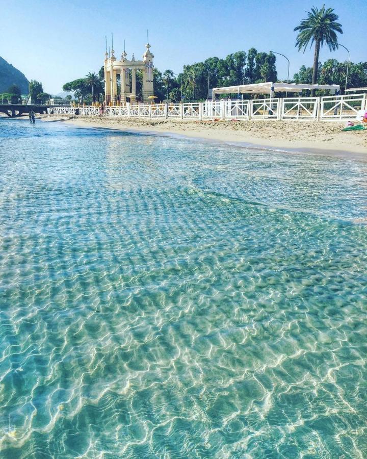 Casa Vacanza Peppino! Palermo Buitenkant foto
