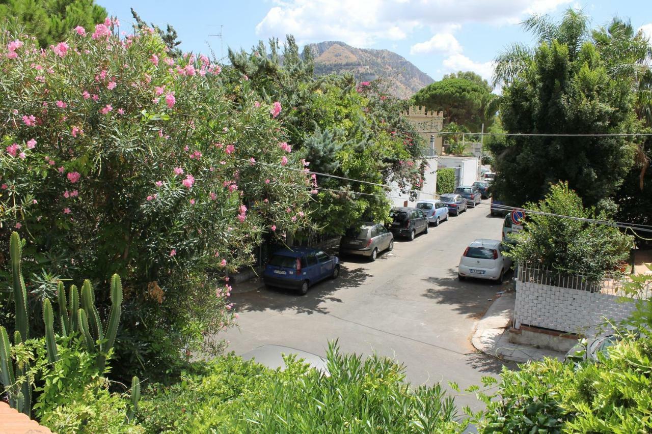 Casa Vacanza Peppino! Palermo Buitenkant foto